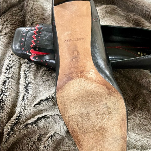 Kate Spade Black with sweet red details - Picture 5 of 5